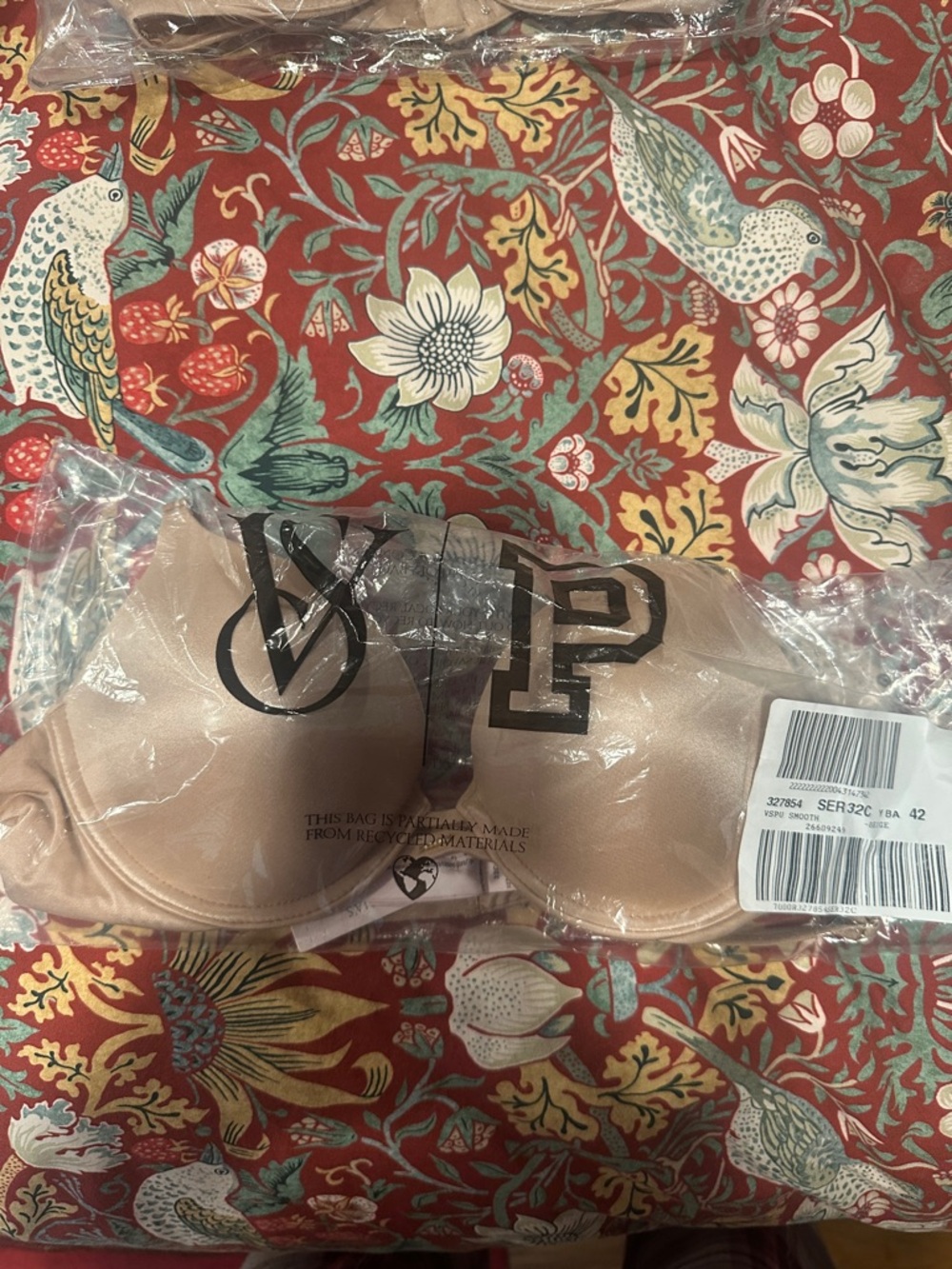 Victoria's Secret Nude/Beige very sexy push up Bra